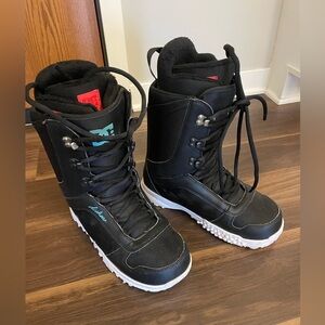 DC Karma Snowboard Boots